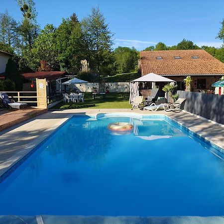 Luxury Safari Tents At Moulin Du Pommier Glamping & Camping Saulgond Eksteriør bilde