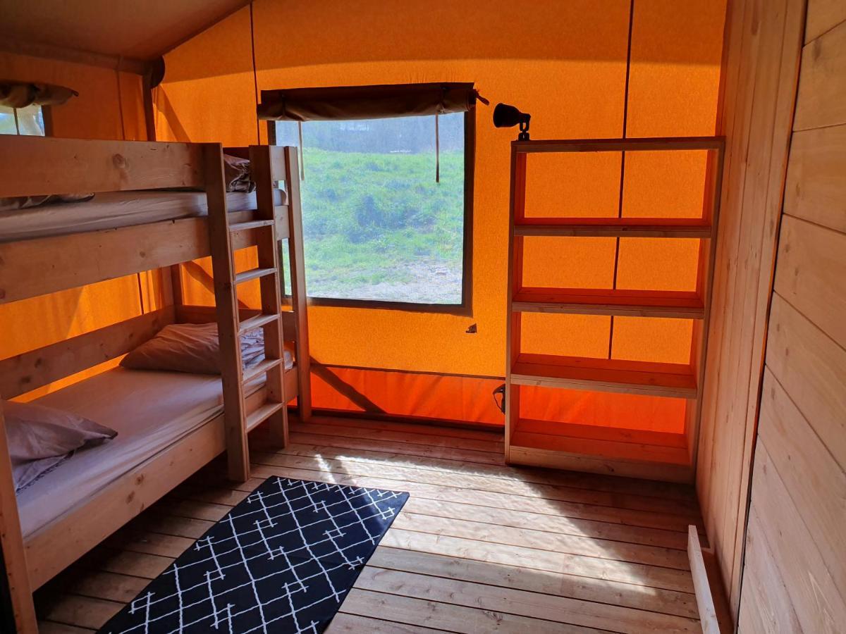 Luxury Safari Tents At Moulin Du Pommier Glamping & Camping Saulgond Eksteriør bilde