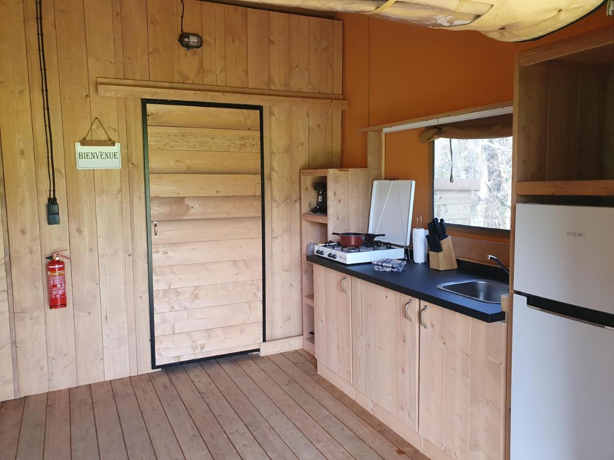 Luxury Safari Tents At Moulin Du Pommier Glamping & Camping Saulgond Eksteriør bilde