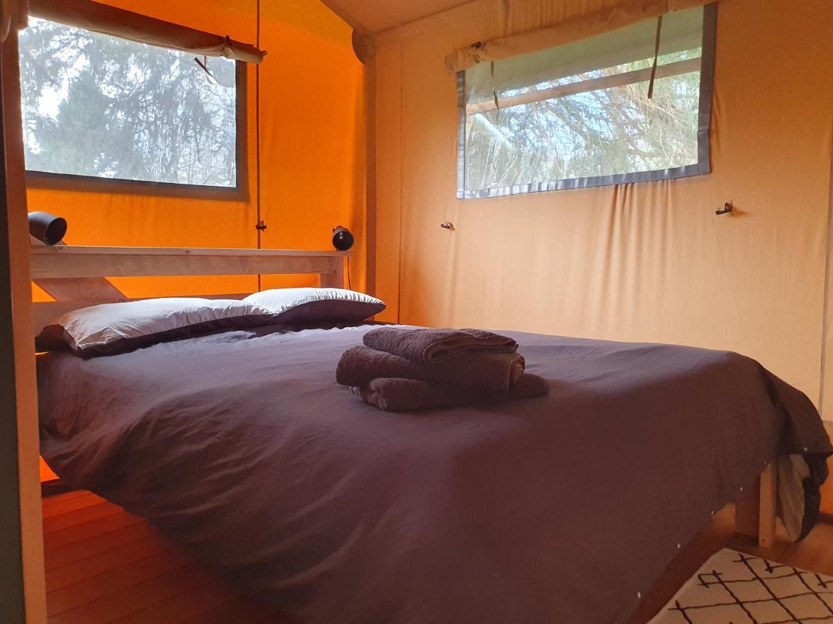 Luxury Safari Tents At Moulin Du Pommier Glamping & Camping Saulgond Eksteriør bilde