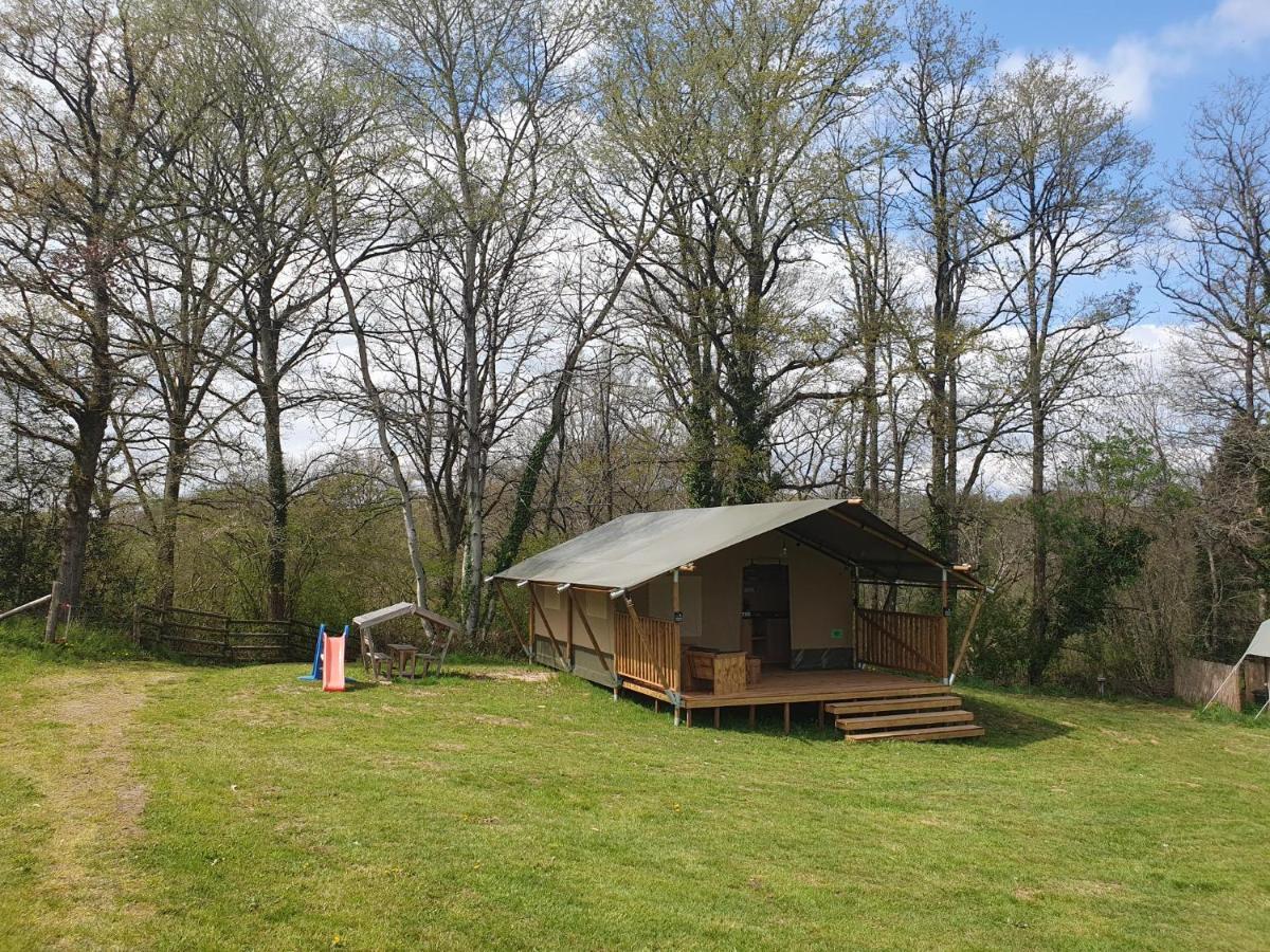 Luxury Safari Tents At Moulin Du Pommier Glamping & Camping Saulgond Eksteriør bilde
