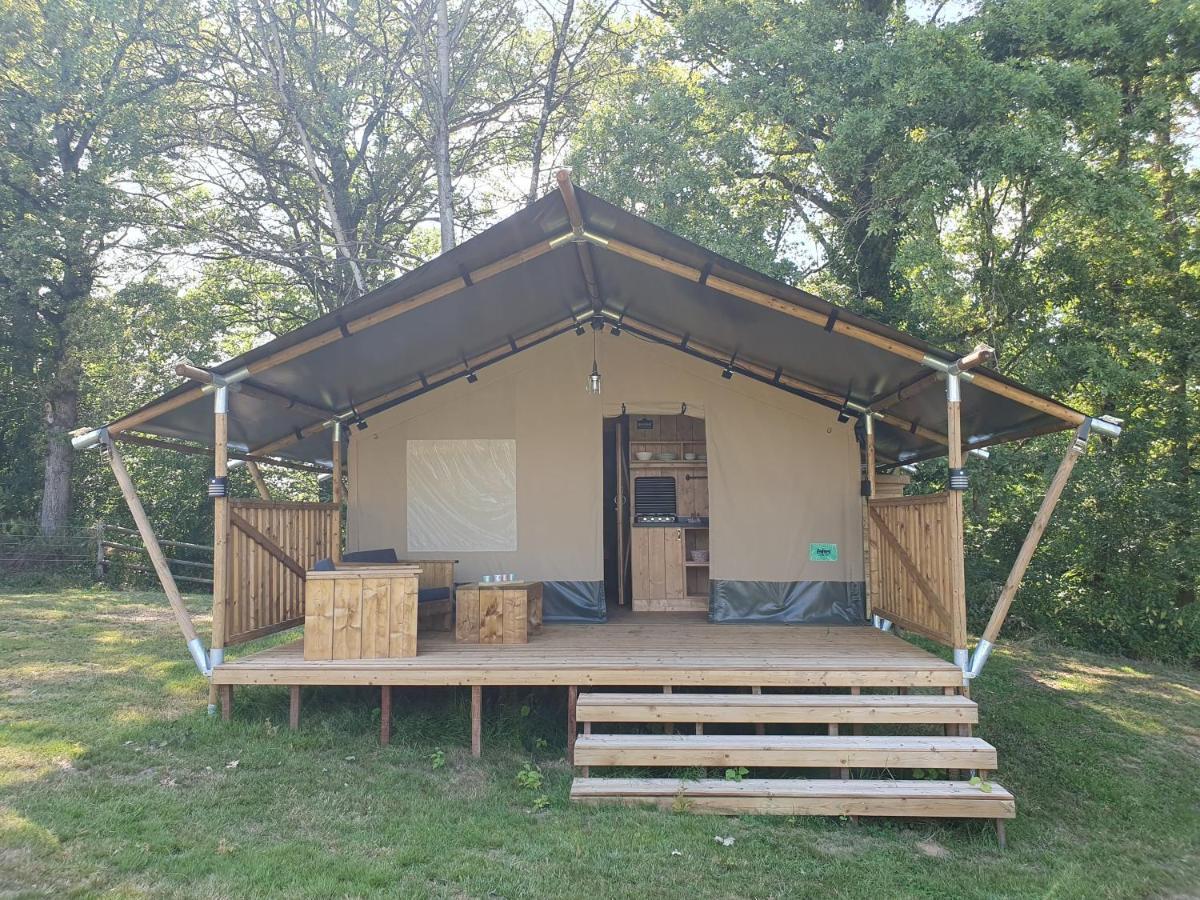 Luxury Safari Tents At Moulin Du Pommier Glamping & Camping Saulgond Eksteriør bilde