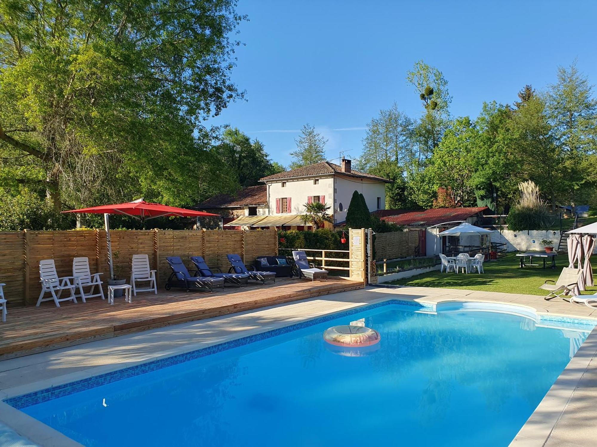 Luxury Safari Tents At Moulin Du Pommier Glamping & Camping Saulgond Eksteriør bilde